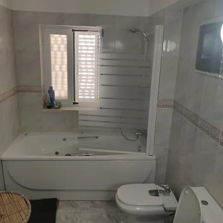 Quiet Breeze House - Сasa de vacaciones